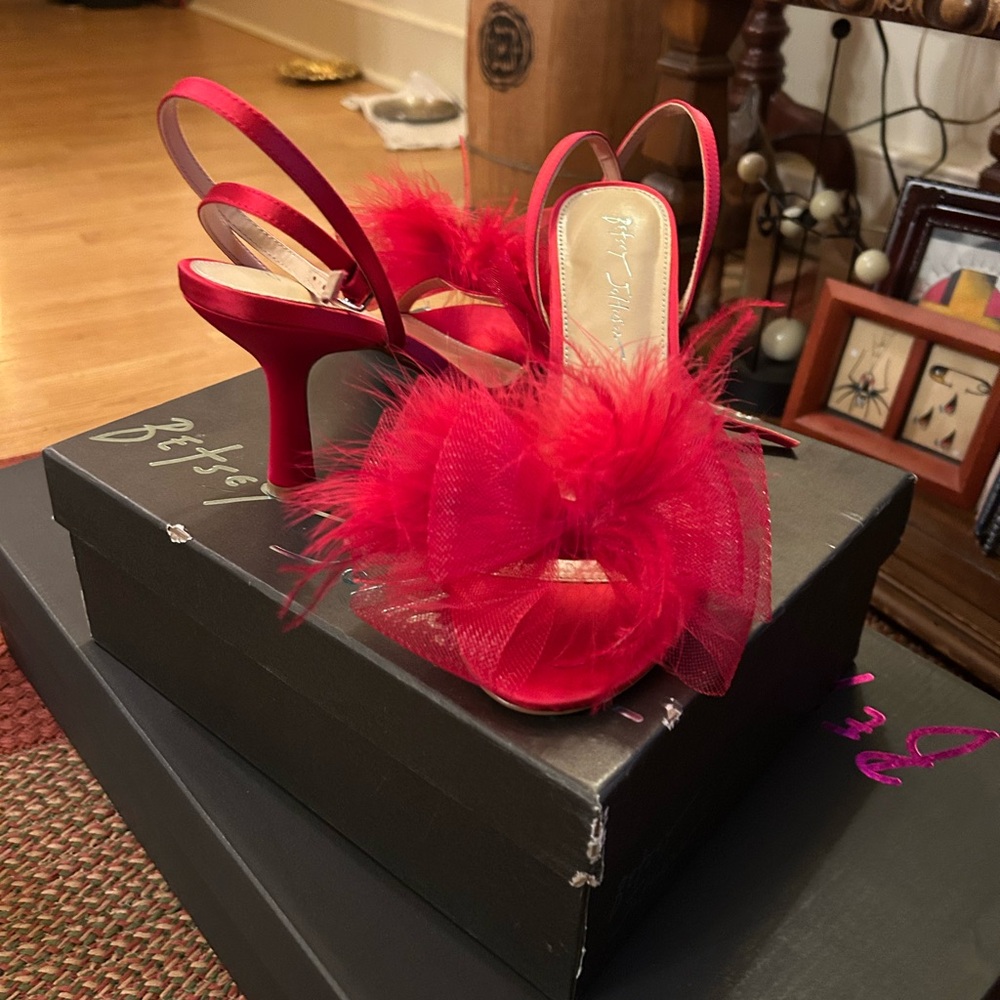 Betsey Johnson Vibrant Red Feathered Heels